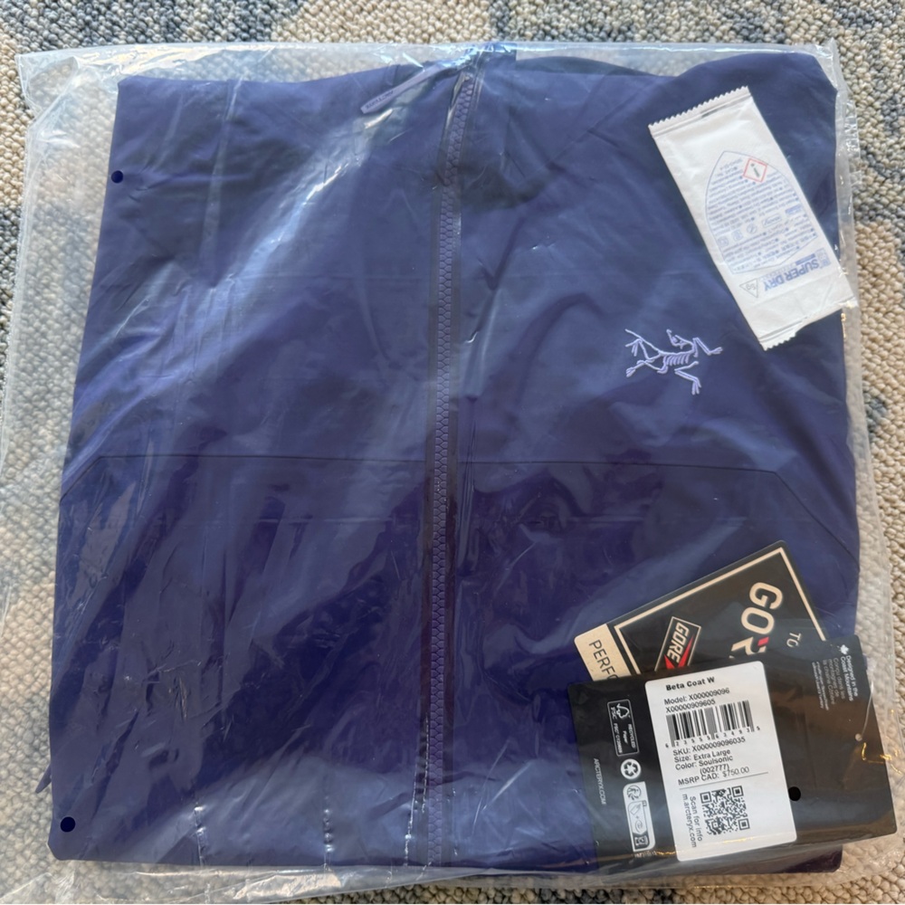 Arc'teryx Beta Coat